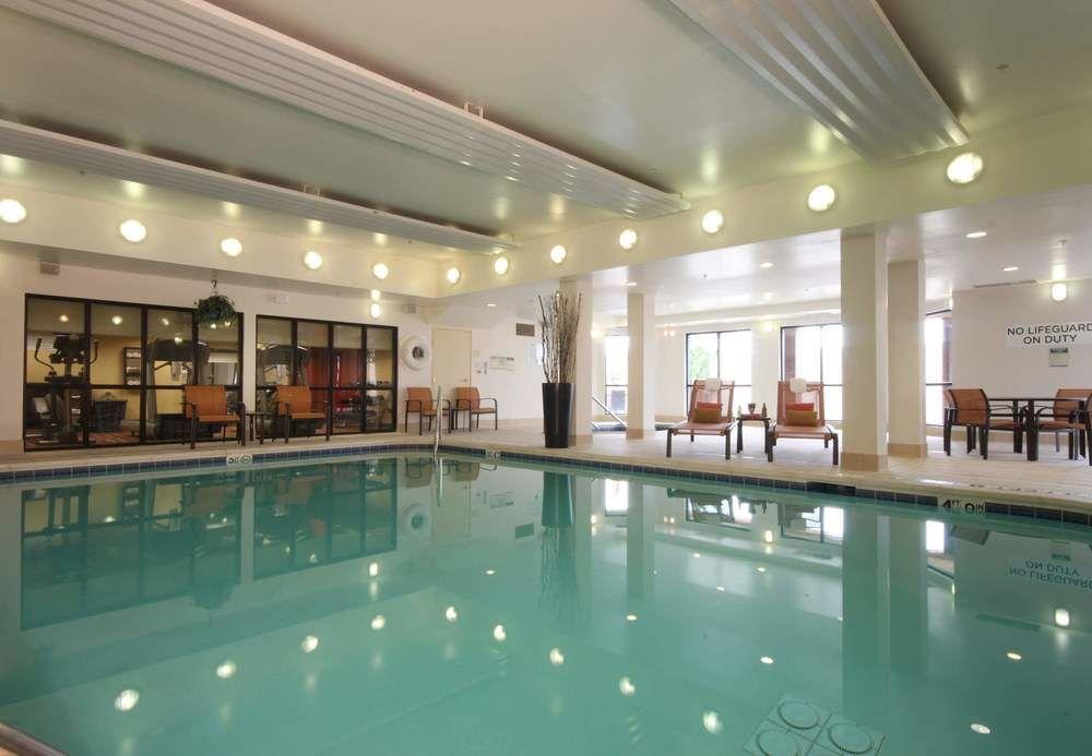 Courtyard Chicago Bloomingdale Hotel Luaran gambar