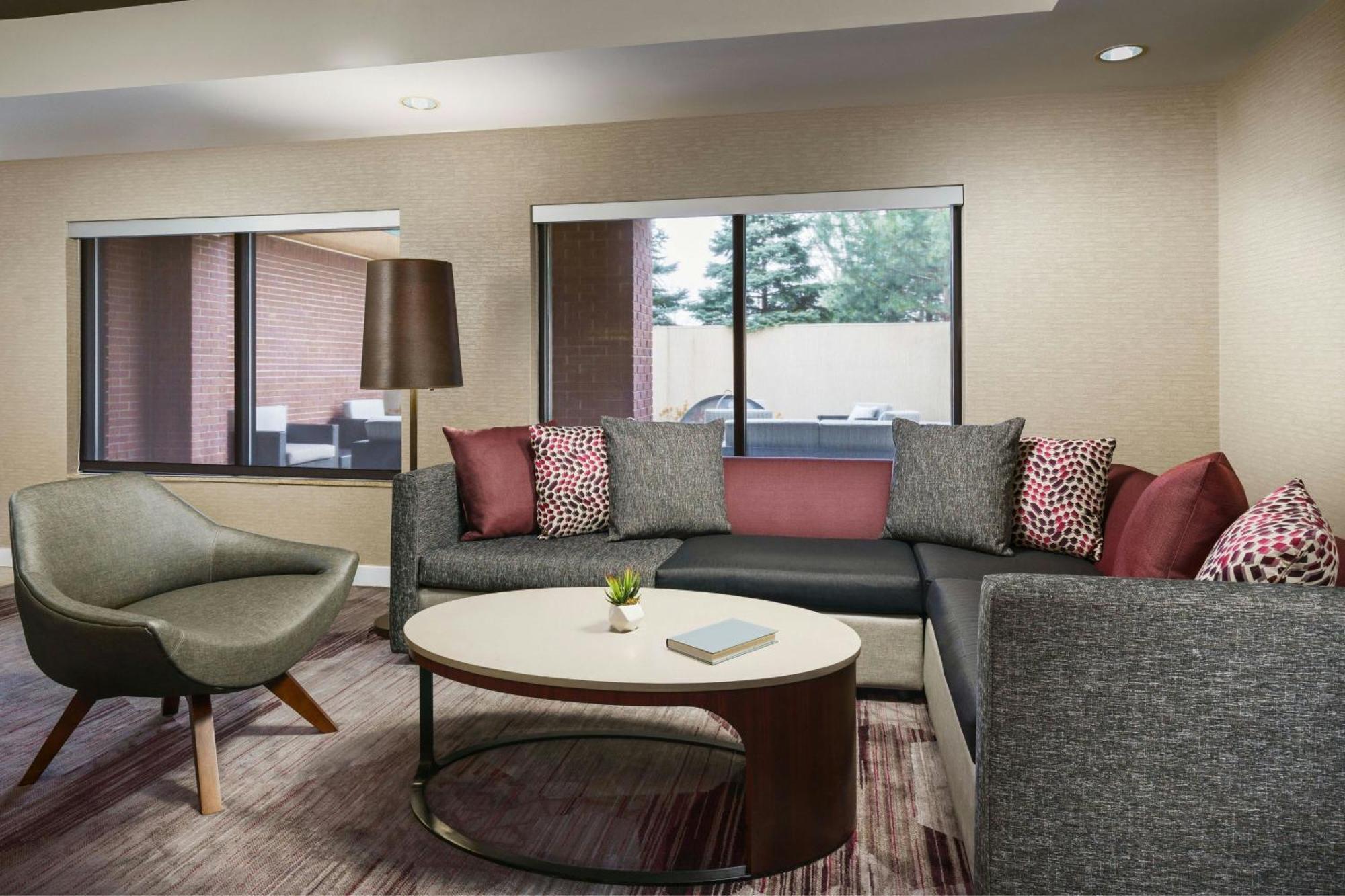 Courtyard Chicago Bloomingdale Hotel Luaran gambar