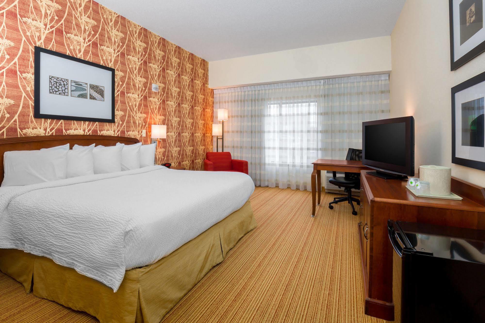 Courtyard Chicago Bloomingdale Hotel Luaran gambar